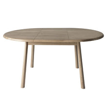 Load image into Gallery viewer, Wycombe Oak Round Extending Table