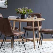 Load image into Gallery viewer, Madrid Oak Round Dining Table