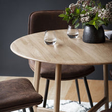 Load image into Gallery viewer, Madrid Oak Round Dining Table