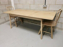 Load image into Gallery viewer, Wycombe Oak Extending Dining Table